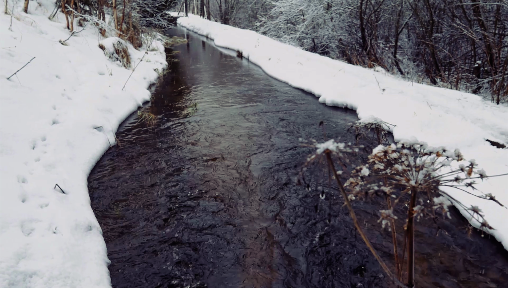 řeka
